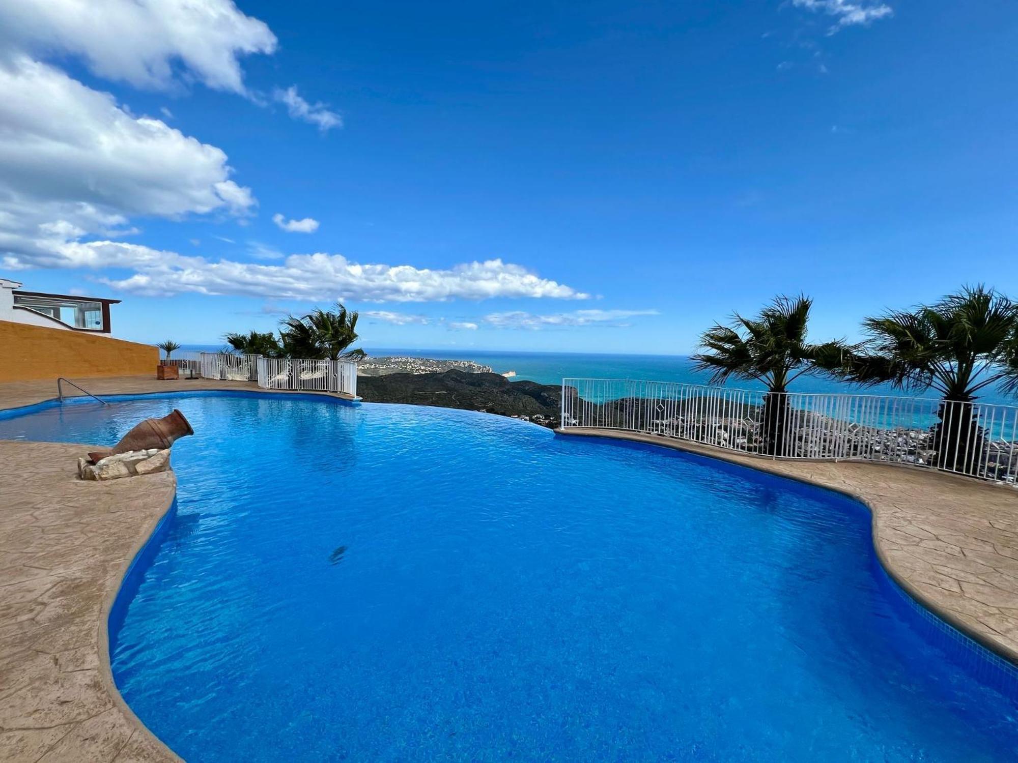 Apartamento Con Vistas Al Mar Cumbre Del Sol By Alterhome Exteriör bild