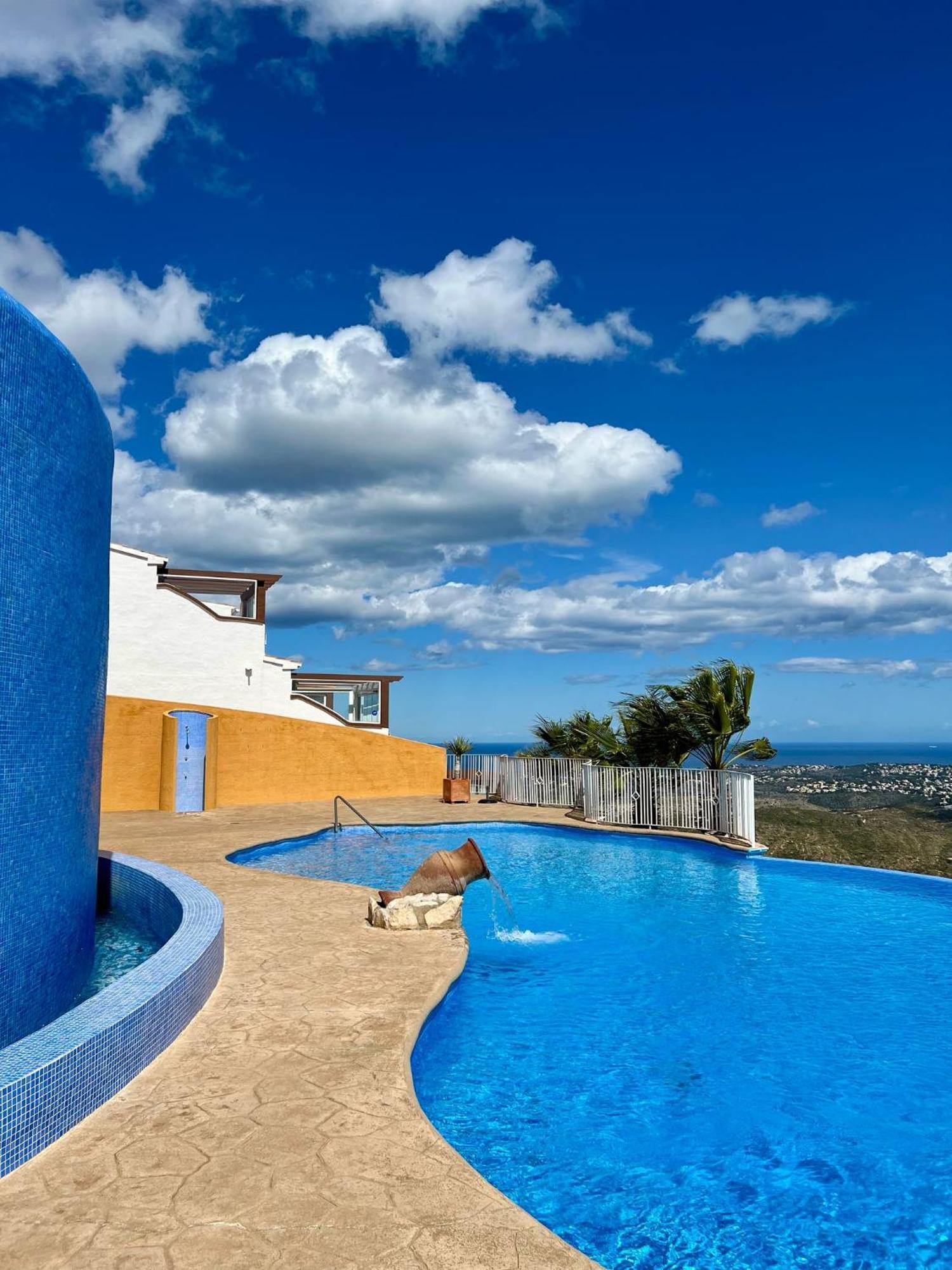 Apartamento Con Vistas Al Mar Cumbre Del Sol By Alterhome Exteriör bild